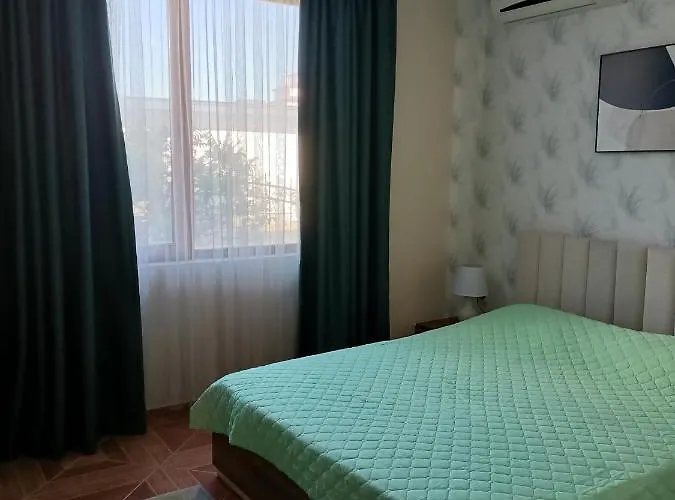 Sun Wave Exclusive Апартамент *